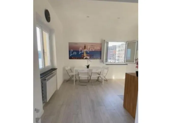 Comodissimo Gaslini E Mare *