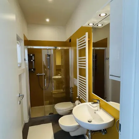 Comodissimo Gaslini E Mare *